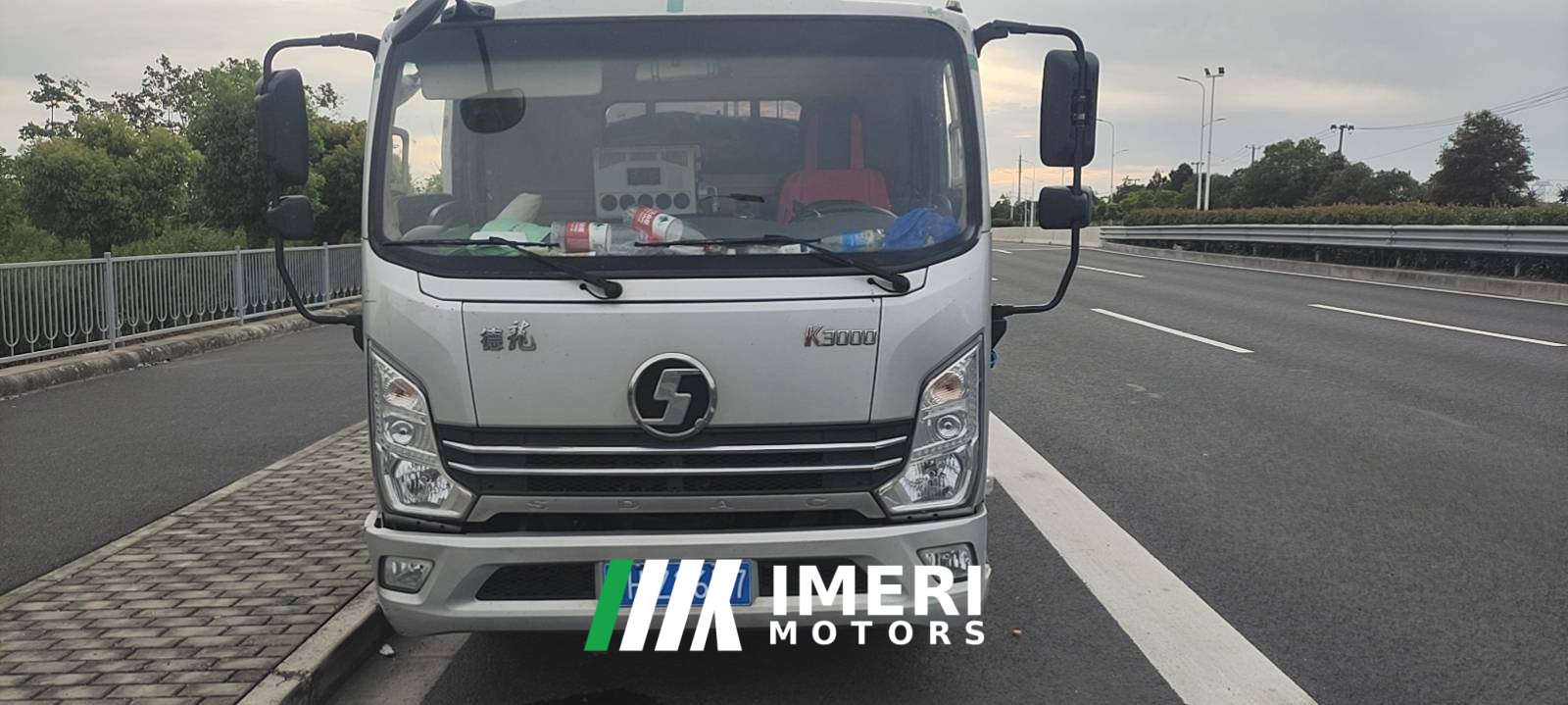 2022 Shacman Delong K3000 130 hp 4X2 4.18 m