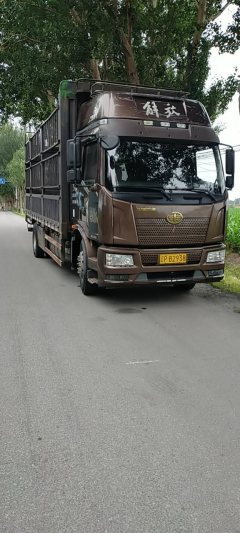FAW Jiefang J6L 240 hp 4X2 - фото 2
