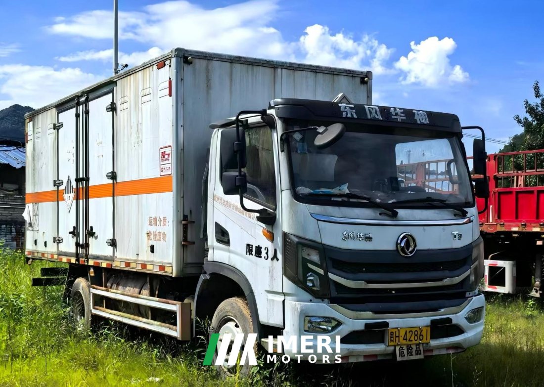 Dongfeng Huashen T3 200 hp 4X2 5.2 m - грузовик из Китая