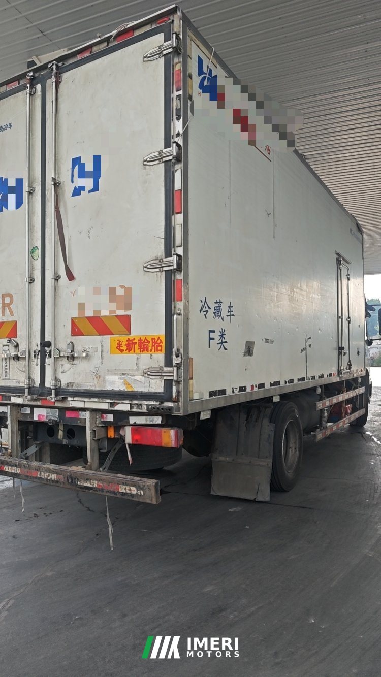 2021 Dongfeng Tianjin KR 245 hp 4X2 6.8 m