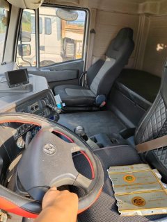 SAIC Hongyan 350 hp 4X2 5.4 m - фото 4