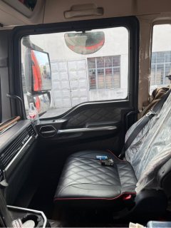 Sinotruk Sitrak G5S 270 hp 4X2 9.6 m - фото 5