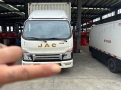 JAC Shuailing E 131 hp 4X2 4.2 m - фото 3