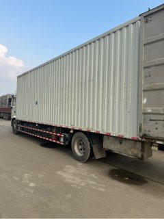JAC Gallop Gelfa A5 220 hp 4X2 9.6 m - фото 2