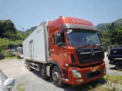 Dongfeng Tianlong VL 350 hp 8X4 9.6 m - фото 1