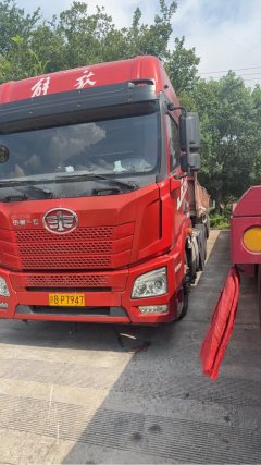FAW Jiefang JH6 430 hp 6X4 - фото 5
