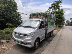 Dongfeng W17 102 hp 4X2 3.95 m - фото 1