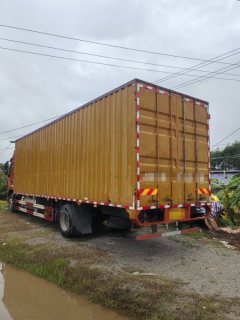 Dongfeng Liuzhou Chenglong H5 290 hp 4X2 9.7 m - фото 2