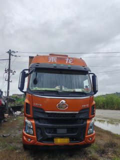 Dongfeng Liuzhou Chenglong H5 290 hp 4X2 9.7 m - фото 4