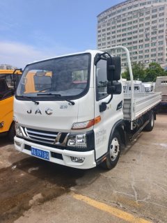 JAC Junling Jianghuai V5 130 hp 4X2 4.18 m - фото 1