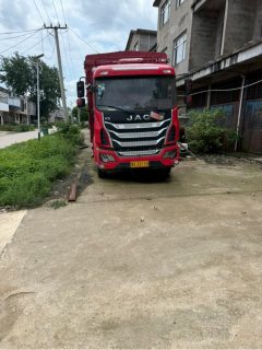 JAC Gallop GAC Higer K5 180 hp 4X2 6.8 m - фото 1