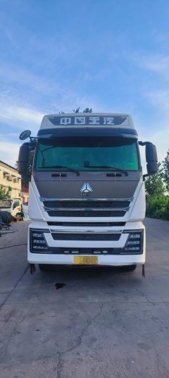 Sinotruk HOWO TH7 540 hp 6X4 - фото 3