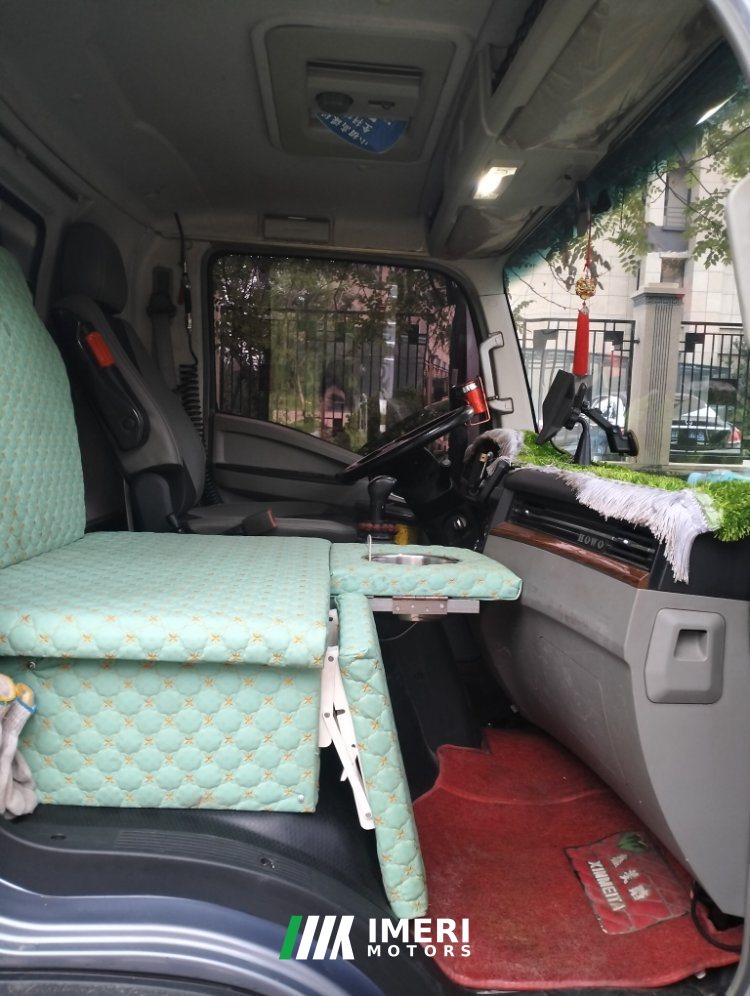 2023 SINOTRUK HOWO Light Duty Truck PRO 155 hp 4X2 4.15 m