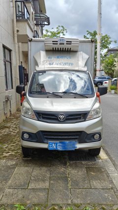 Foton V1 112 hp 4X2 3.04 m - фото 1