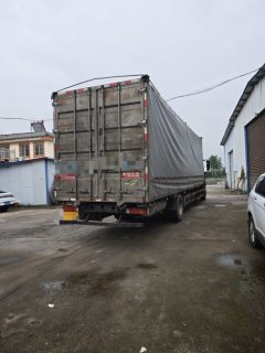 Foton Auman 240 hp 4X2 9.8 m - фото 3