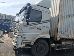 Dongfeng Jiayun 180 hp 4X2 7.7 m - фото 4