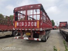 13 m x2.5 m 3 stake body semi-trailer - фото 7