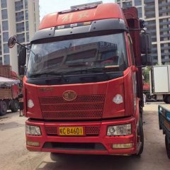 FAW Jiefang J6L 240 hp 4X2 6.75 m - фото 1