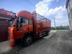 SINOTRUK HOWO Light Duty Truck G5X 240 hp 4X2 5.75 m - фото 1