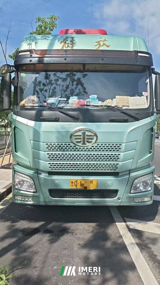 FAW Jiefang JH6 360 hp 4X2 9.6 m - грузовик из Китая