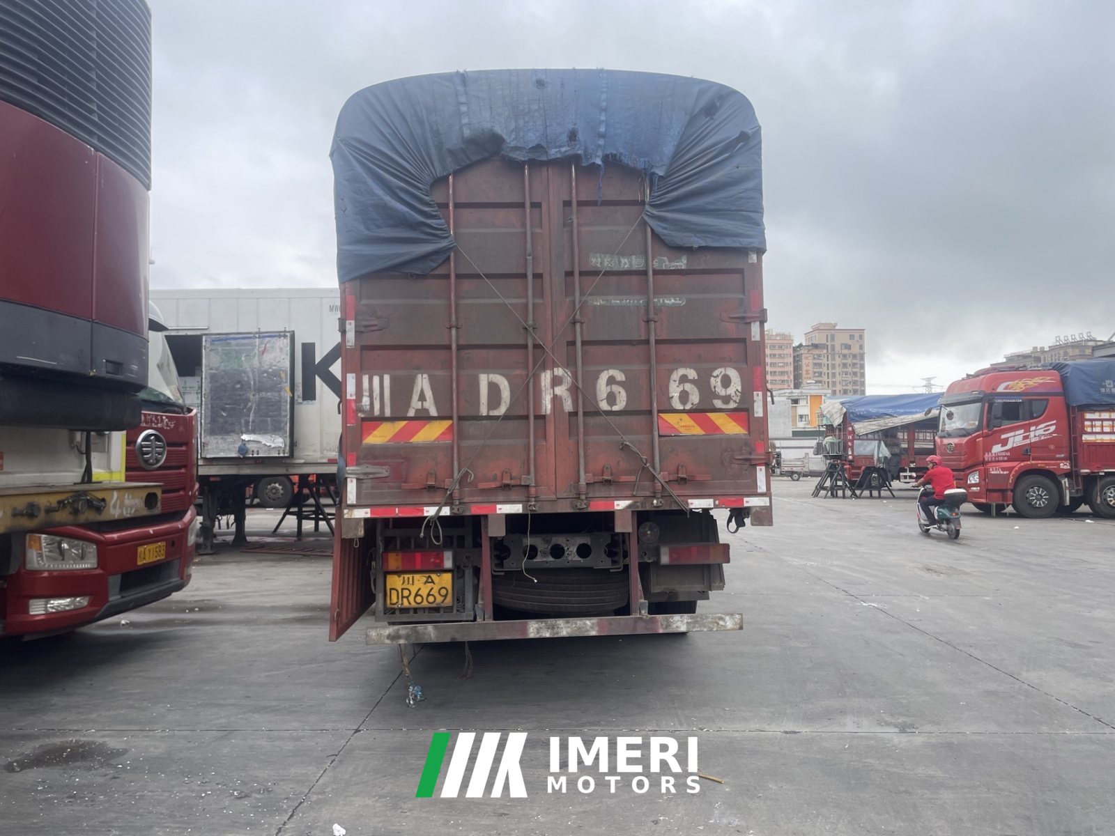 2021 Dongfeng Tianlong KL 465 hp 8X4 9.4 m