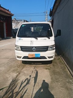 Dongfeng W17 133 hp 4X2 3.95 m - фото 2