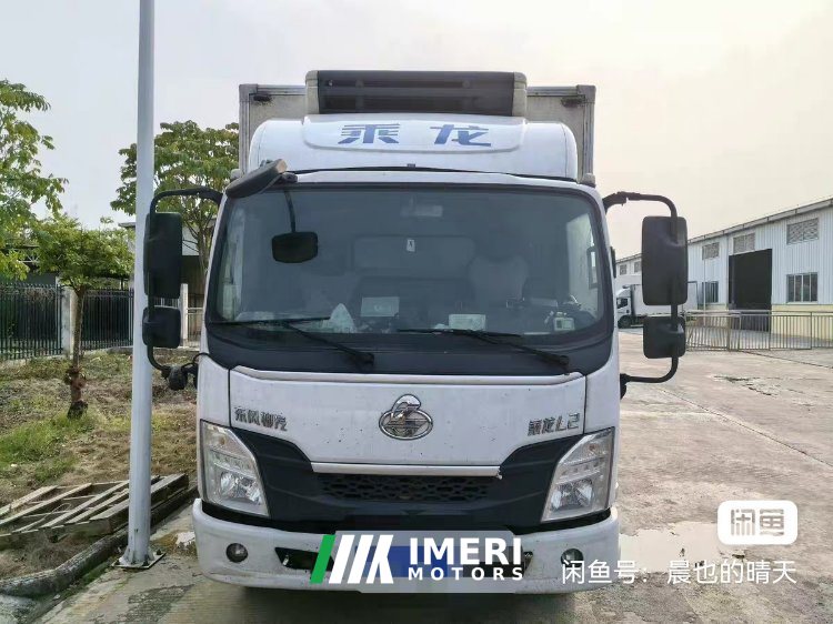 Dongfeng Liuzhou Chenglong L2 140 hp 4X2 - грузовик из Китая