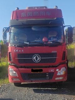Dongfeng Tianlong 440 hp 6X4 - фото 2