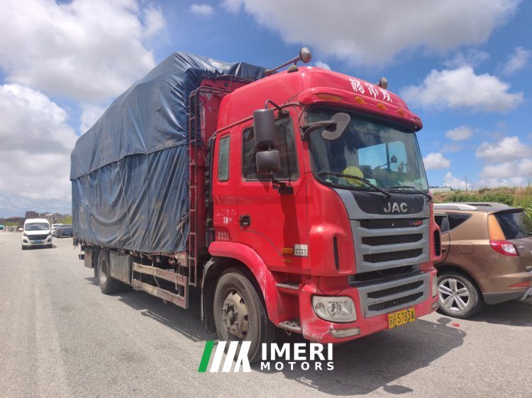 2020 JAC Gallop Gelfa A5 220 hp 4X2 6.8 m