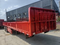 13.00 m x2.55 m 3 stake body semi-trailer - фото 1