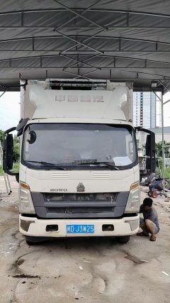 SINOTRUK HOWO Light Duty Truck Hanjiang 156 hp 4X2 4.2 m - фото 4