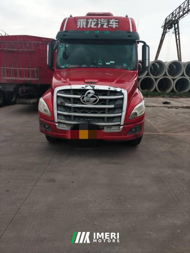 Dongfeng Liuzhou Chenglong T5 460 hp 6X4 - грузовик из Китая