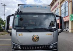 Shacman Delong G300 163 hp 4X2 4.2 m - фото 2