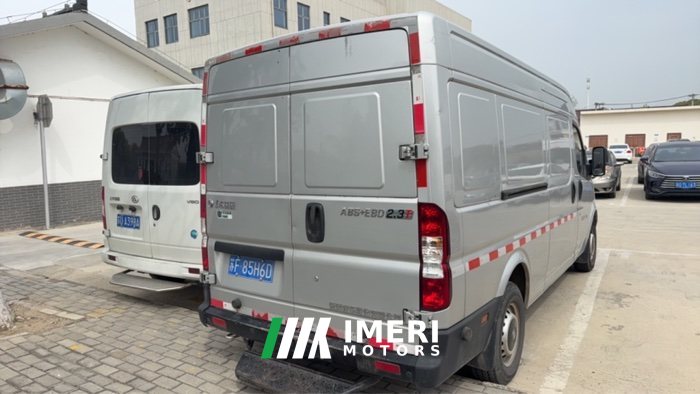 Dongfeng 110 hp - грузовик из Китая