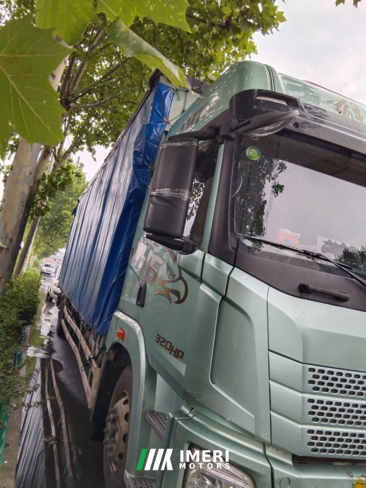 FAW Jiefang JH6 320 hp 4X2 9.6 m - грузовик из Китая