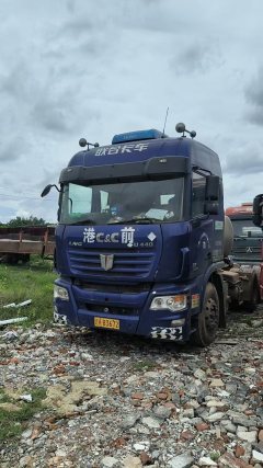 United Trucks U 500 hp 6X4 - фото 1