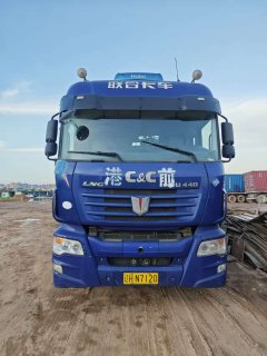 Sinotruk Hohan J7B 430 hp 4X2 - фото 2