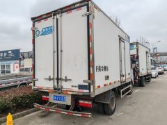 Hyundai 300 130 hp 4X2 4.2 m - фото 2