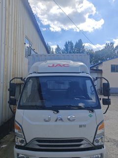 JAC J5 132 hp 4X2 4.15 m - фото 1