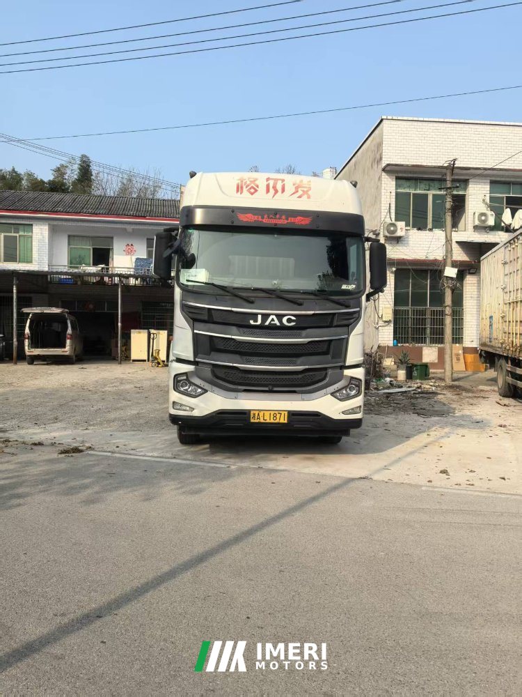 2024 JAC Gallop Gelfa A5 220 hp 4X2 5.8 m