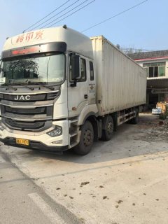 JAC Gallop Gelfa A5 220 hp 4X2 5.8 m - фото 2