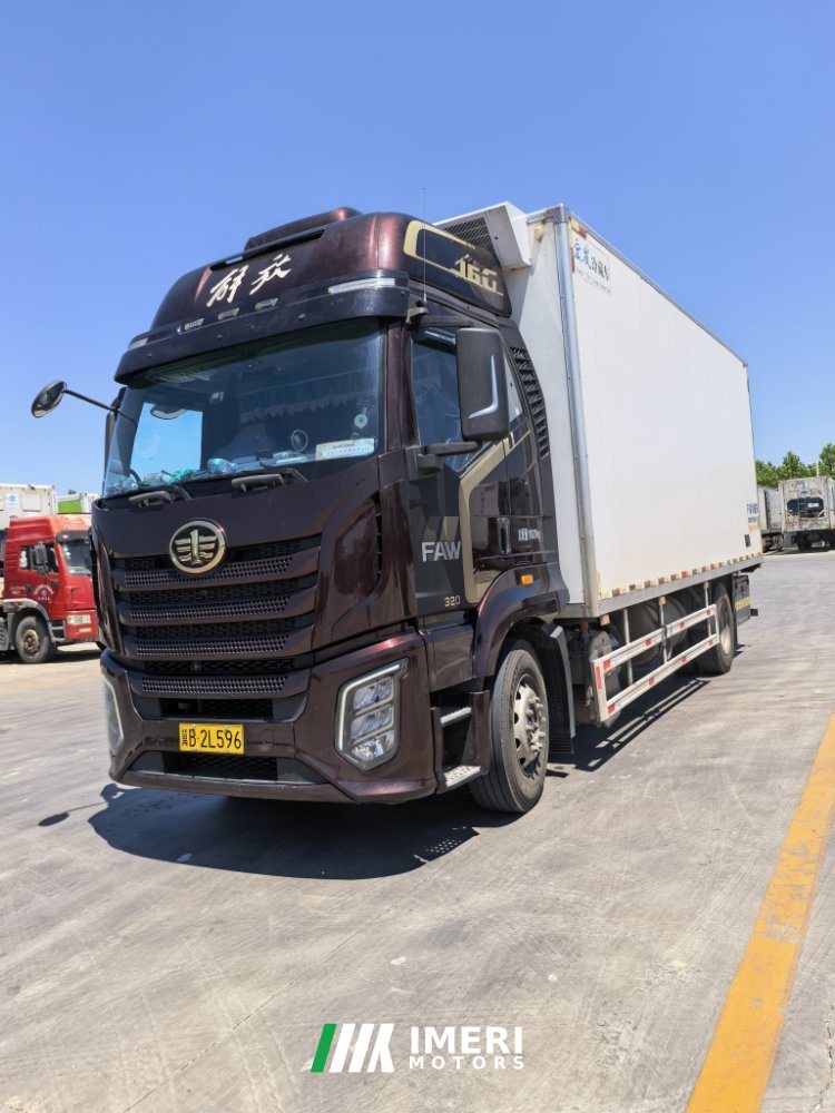 FAW Jiefang J6G 4X2 6.8 m - грузовик из Китая