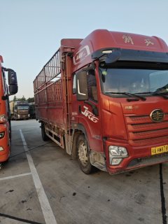 FAW Jiefang JK6 260 hp 4X2 6.75 m - фото 2