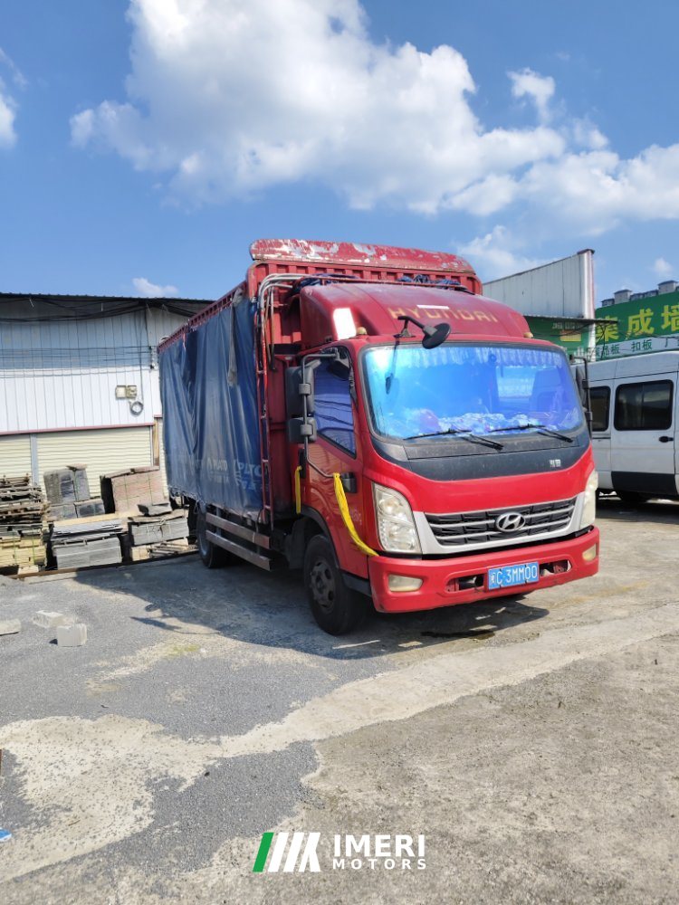 Hyundai 500 156 hp 4X2 4.17 m - грузовик из Китая