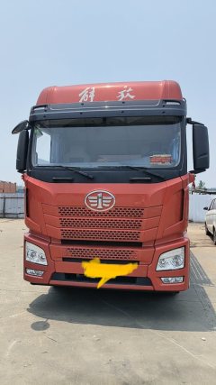 FAW Jiefang JH6 350 hp 6X2 9.5 m - фото 1