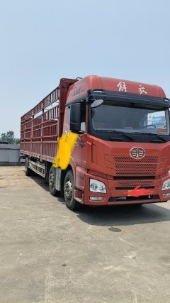 FAW Jiefang JH6 350 hp 6X2 9.5 m - фото 2