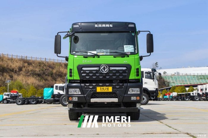 Dongfeng Tianlong KC 8X4 8.8 m - грузовик из Китая