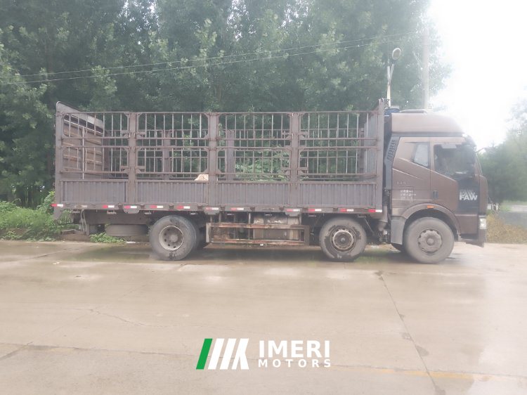 2018 FAW Jiefang J6M 280 hp 6X2 7.7 m