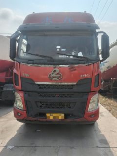 Dongfeng Liuzhou Chenglong H5 400 hp 6X4 - фото 2