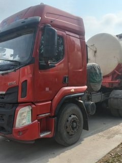Dongfeng Liuzhou Chenglong H5 400 hp 6X4 - фото 3
